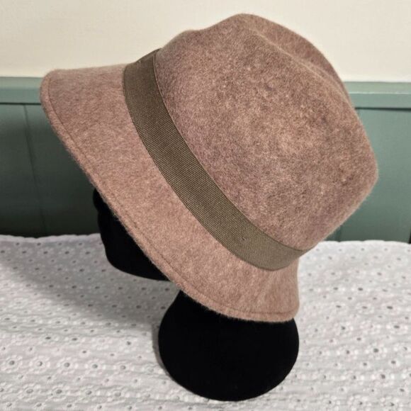 Women\'s Milana Asymmetrical Felted Wool Fedora Feather Hat Made in Italy main image 5